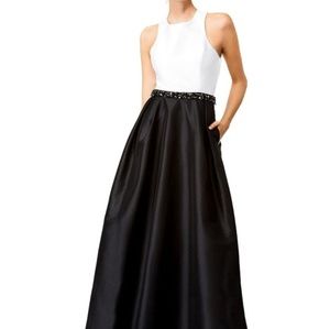 Monique lhuillier gown